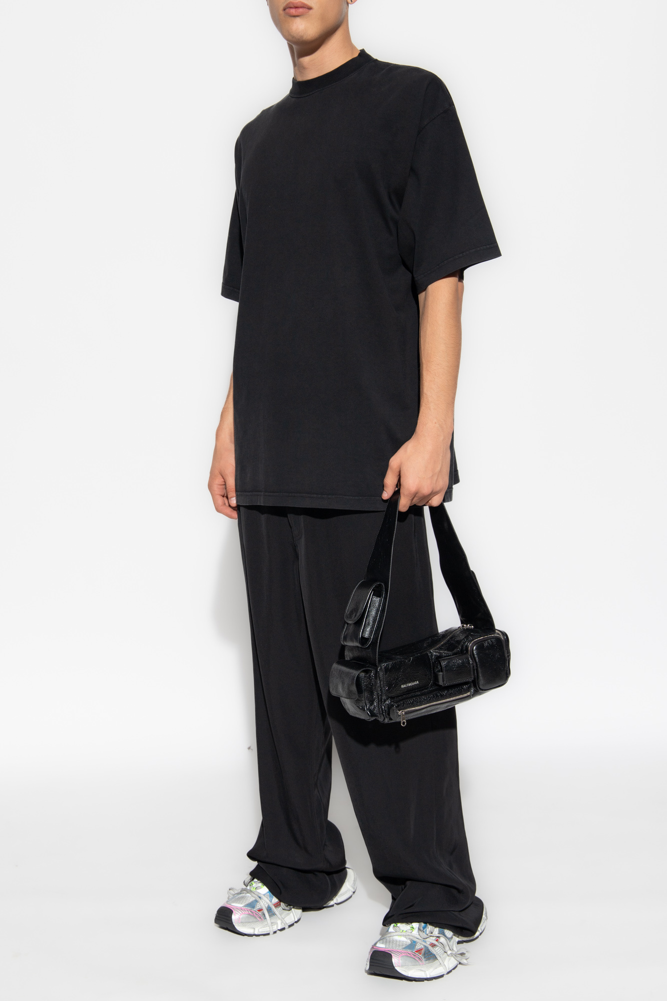 Black T - shirt with logo Balenciaga - IetpShops Italy - T